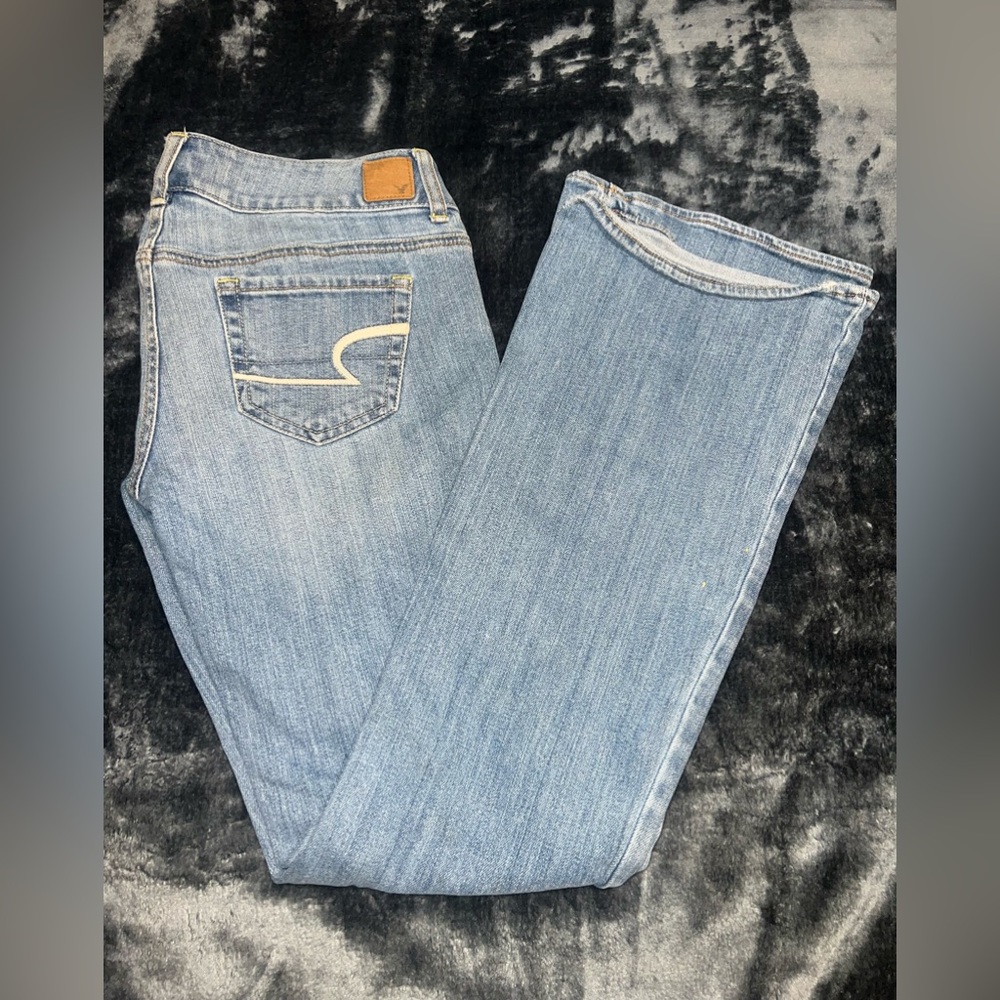 America Eagle jeans